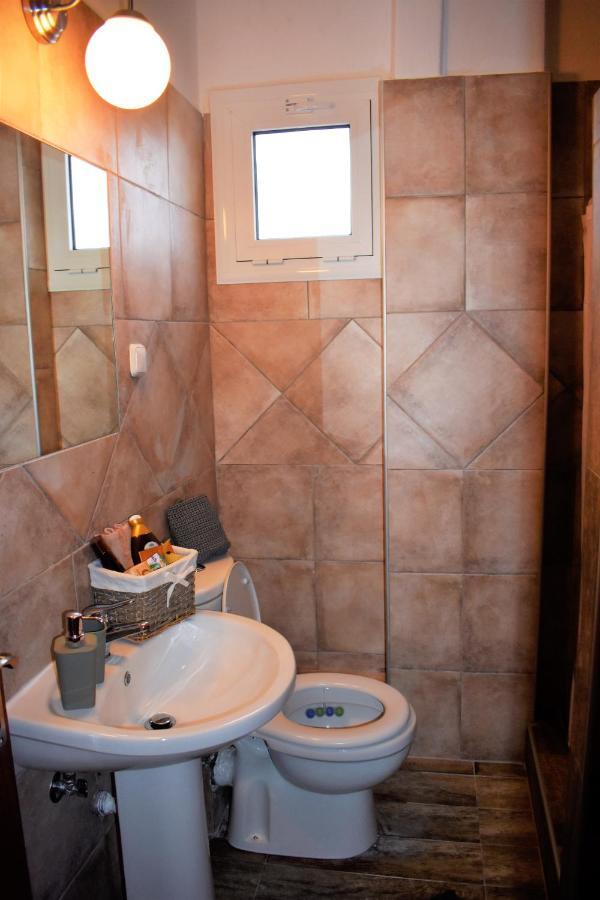 Ferienwohnung Cozy&Modern Komotini Exterior foto